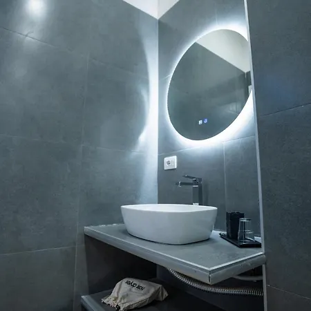 Terno Su Napoli Sanita Bed & Breakfast Exterior photo