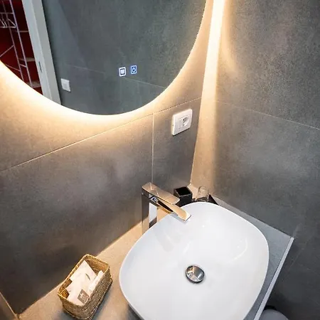 Terno Su Napoli Sanita Bed & Breakfast Exterior photo