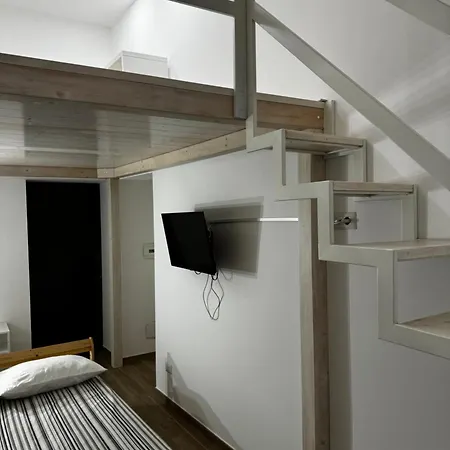 Terno Su Napoli Sanita Bed & Breakfast Exterior photo